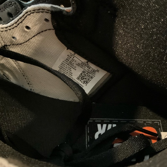 Jordan 1 Retro High Electro Orange - Picture 6 of 7